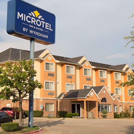 Microtel Inn & Suites By Wyndham Garland/Dallas מראה חיצוני תמונה