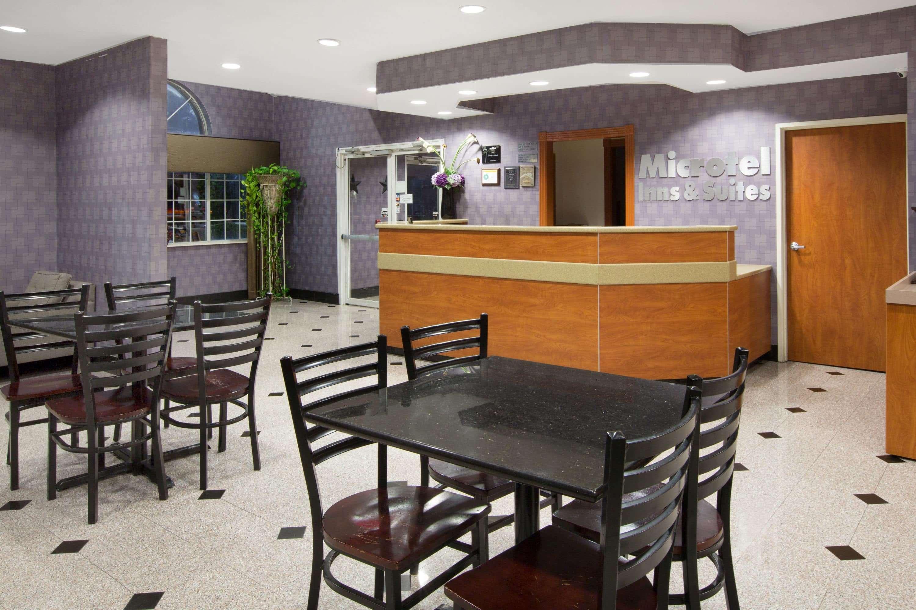 Microtel Inn & Suites By Wyndham Garland/Dallas מראה חיצוני תמונה